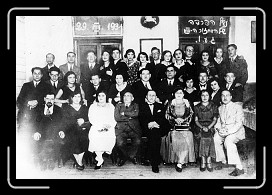 E-Gymnasia Ivri 8th Class 1931 * 2832 x 1932 * (1.4MB)